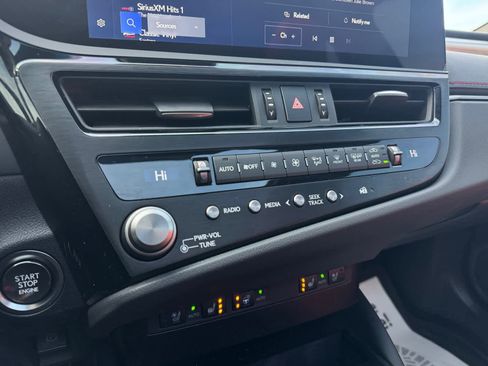 Used 2025 Lexus ES 350 F Sport image 23