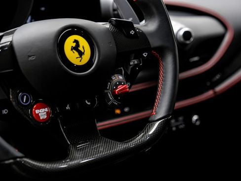 Used 2023 Ferrari F8 Tributo RWD image 20