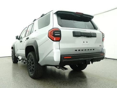 New 2026 Toyota 4Runner SR5 image 22