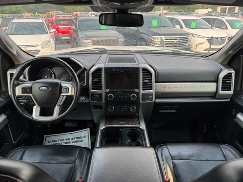 Used 2018 Ford F250 Lariat w/ Lariat Ultimate Package AWD/4WD image 20