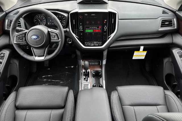 Used 2025 Subaru Ascent Touring AWD/4WD image 10