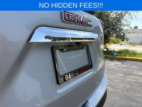 Used 2022 GMC Terrain SLE w/ LPO, Floor Liner Package FWD image 7
