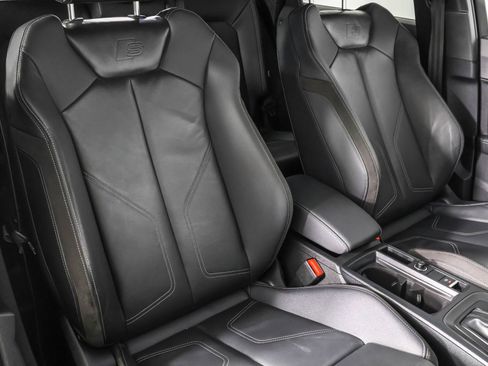 Used 2022 Audi Q3 2.0T Premium w/ Black Optic Sport Package image 47