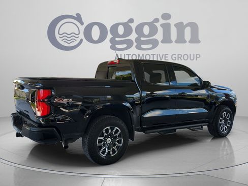 Used 2024 Chevrolet Colorado Z71 AWD/4WD image 4