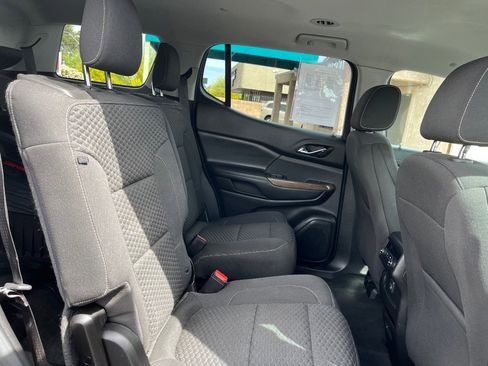 Used 2019 GMC Acadia SLE w/ Driver Alert Package I FWD image 34