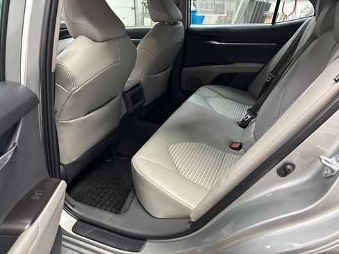 Used 2021 Toyota Camry SE AWD/4WD image 22