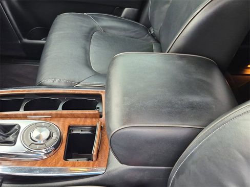 Used 2018 INFINITI QX80 2WD w/ Driver Assistance Package image 21