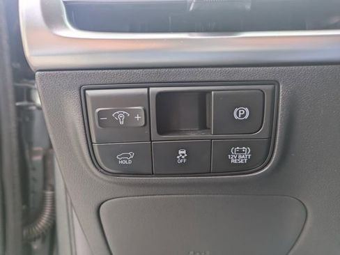 Used 2025 Hyundai Tucson Limited AWD/4WD image 20