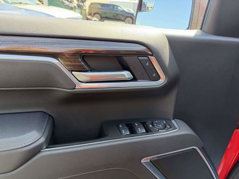 Certified 2026 Chevrolet Silverado 1500 LT AWD/4WD image 19