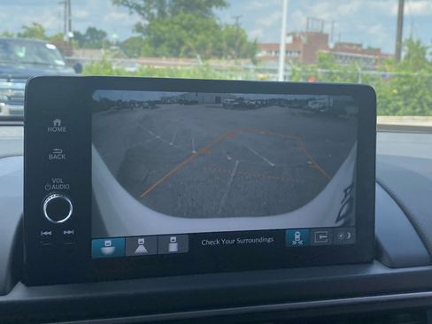 New 2025 Honda Pilot EX-L image 9