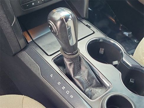 Used 2019 Ford Explorer FWD image 22