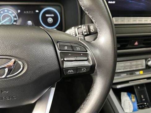 Used 2023 Hyundai Kona SEL FWD image 15