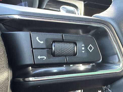 New 2026 Porsche Macan S image 27