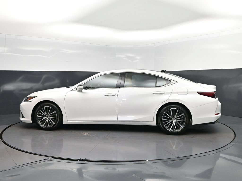 Certified 2024 Lexus ES 350 w/ Premium Package FWD image 4