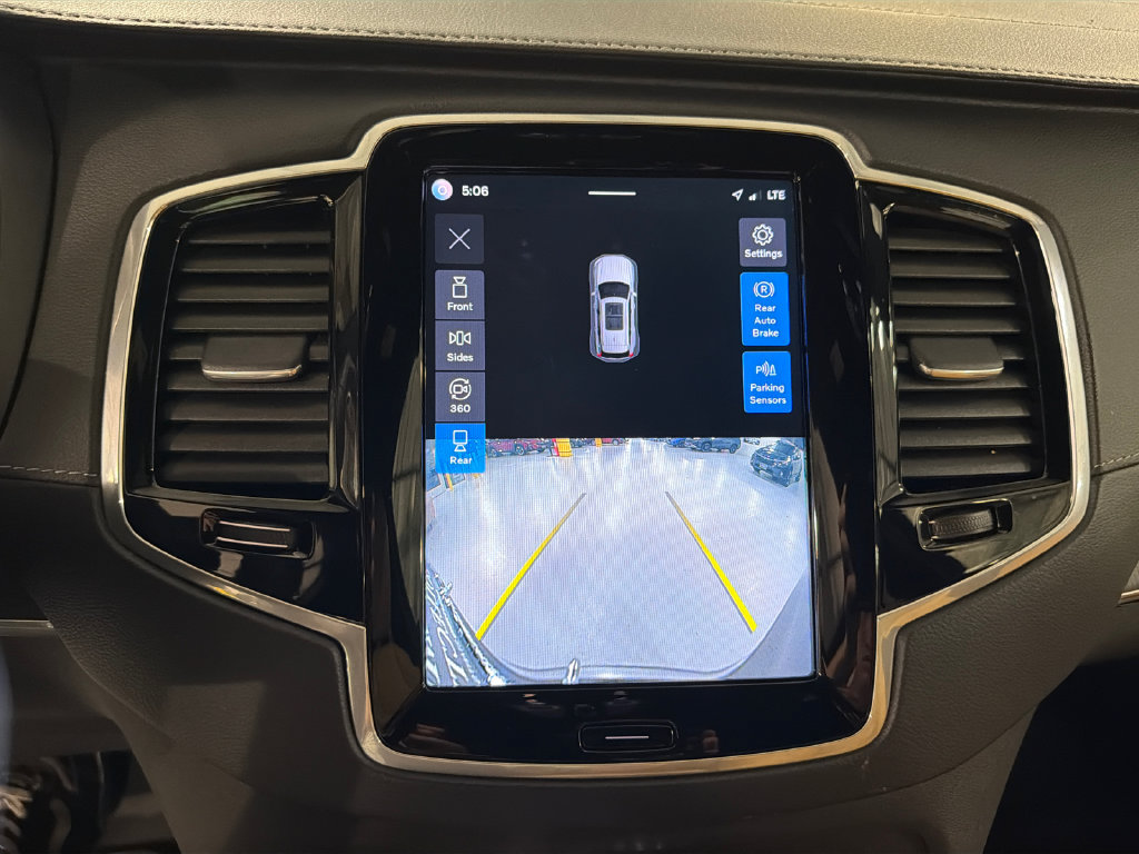 Certified 2023 Volvo XC90 B6 Ultimate w/ Protection Package Premier AWD/4WD image 16