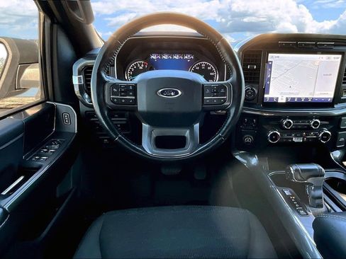 Used 2022 Ford F150 XLT w/ Equipment Group 302A High image 11