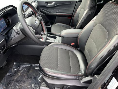 Used 2025 Ford Escape ST-Line image 23