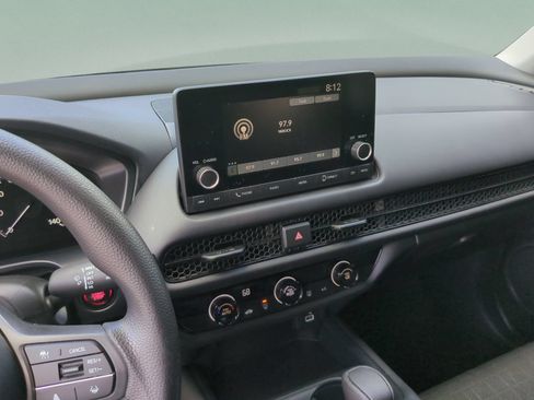 Certified 2023 Honda HR-V LX image 13