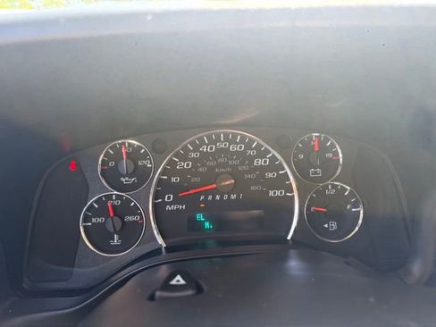 Used 2024 GMC Savana 2500 w/ Driver Convenience Package RWD image 35