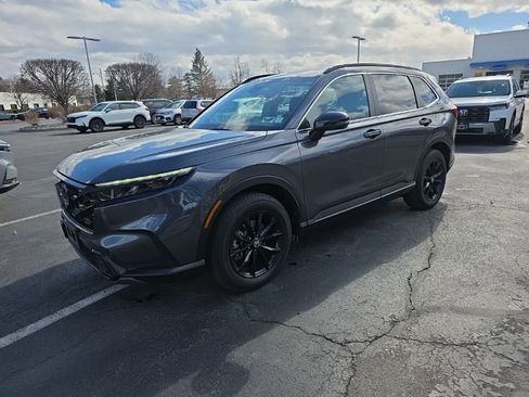 Certified 2023 Honda CR-V Sport image 3