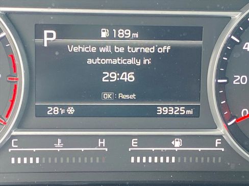 Certified 2023 Kia Sorento S w/ Panoramic Sunroof Package image 22