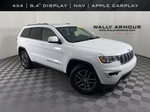 Used 2018 Jeep Grand Cherokee Laredo AWD/4WD image 1