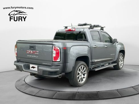 Used 2022 GMC Canyon Denali AWD/4WD image 3