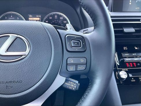 Used 2024 Lexus IS 300 w/ Comfort Package RWD image 11
