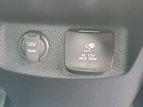 Used 2025 Hyundai Palisade SEL FWD image 25