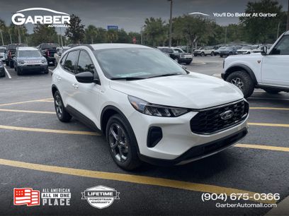 New 2025 Ford Escape ST-Line w/ Equipment Group 301A