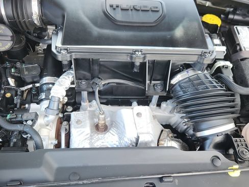 Used 2025 Jeep Compass Limited AWD/4WD image 17