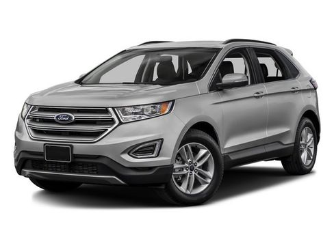 Used 2017 Ford Edge Titanium w/ Technology Package FWD image 4
