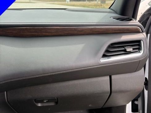 Used 2022 Chevrolet Tahoe High Country AWD/4WD image 28