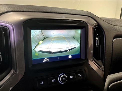 Used 2023 Chevrolet Silverado 2500 W/T image 15