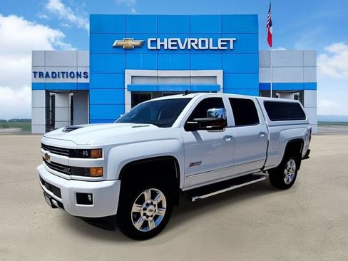 Certified 2019 Chevrolet Silverado 2500 LTZ w/ Duramax Plus Package AWD/4WD image 5
