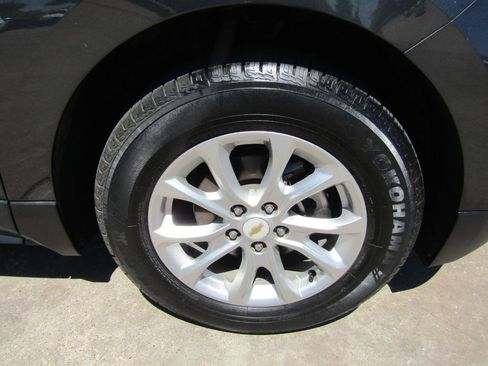 Used 2018 Chevrolet Equinox LT image 7