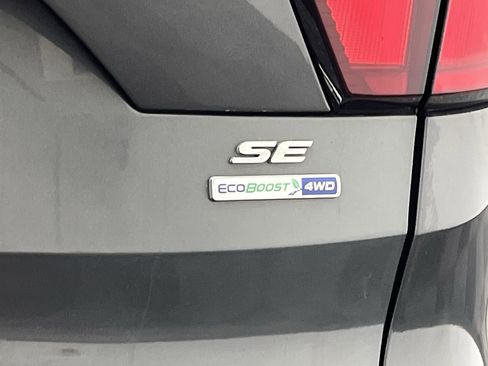 Used 2019 Ford Escape SE AWD/4WD image 5