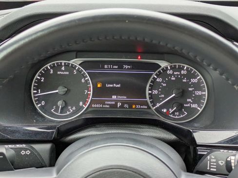 Used 2024 Nissan Pathfinder SV FWD image 28
