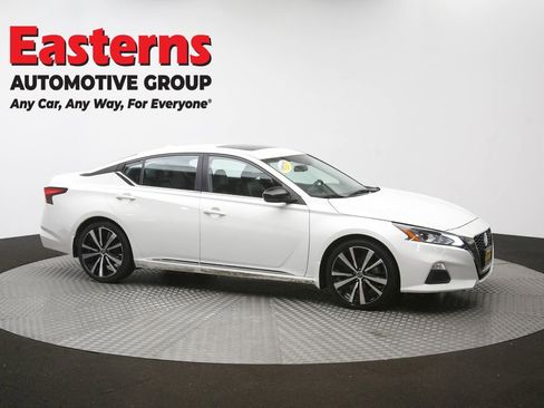 Used 2022 Nissan Altima 2.0 SR FWD image 48