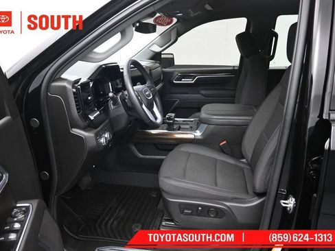 Used 2026 GMC Sierra 1500 Elevation w/ X31 Off-Road Package AWD/4WD image 9