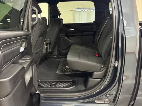 New 2026 RAM 1500 Express AWD/4WD image 21