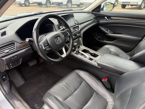 Used 2018 Honda Accord EX-L image 10
