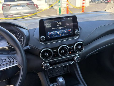 Used 2025 Nissan Sentra SV FWD image 14
