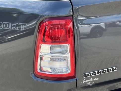 Used 2022 RAM 1500 Big Horn AWD/4WD image 9