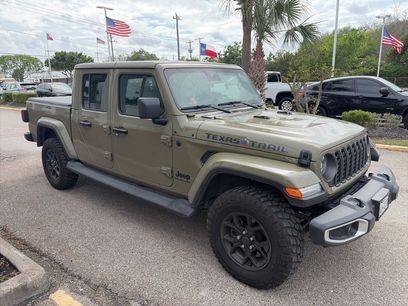 Used 2025 Jeep Gladiator Sport