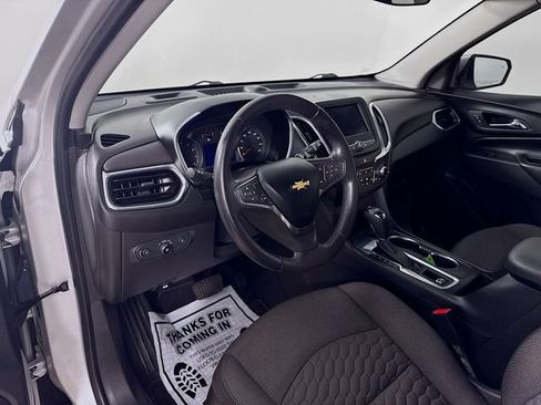 Used 2021 Chevrolet Equinox LT FWD image 9