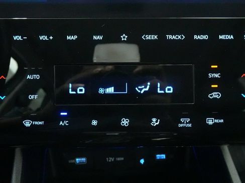 Used 2024 Hyundai Tucson SEL w/ Convenience Package AWD/4WD image 37