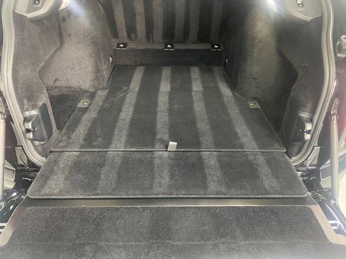 Used 2021 Rolls-Royce Cullinan image 20