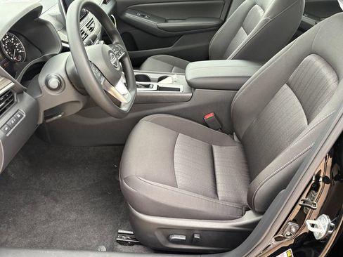 New 2026 Nissan Altima 2.5 SV FWD image 15