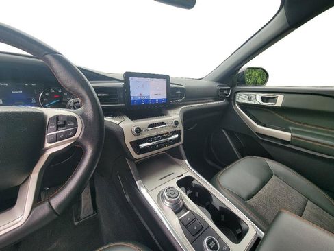 Used 2023 Ford Explorer Timberline w/ Timberline Technology Package AWD/4WD image 18